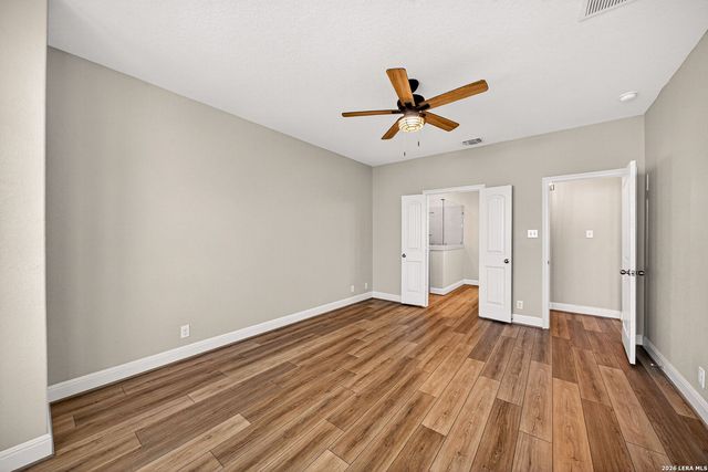 22227 Waldon Vale, San Antonio, TX 78261