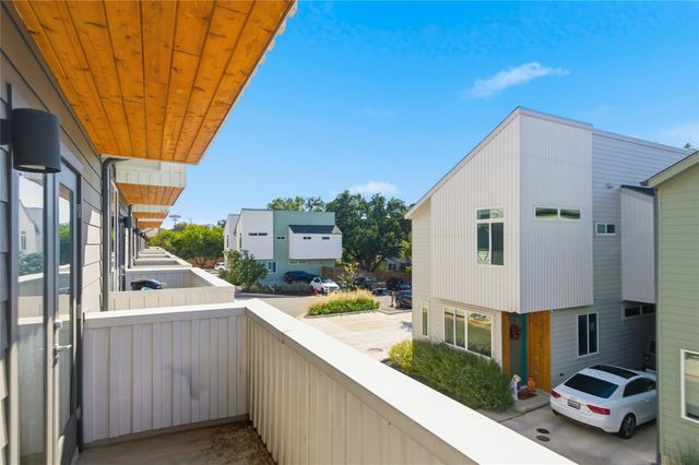 814 N Bluff DR 87, Austin, TX 78745