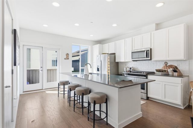 814 N Bluff DR 87, Austin, TX 78745