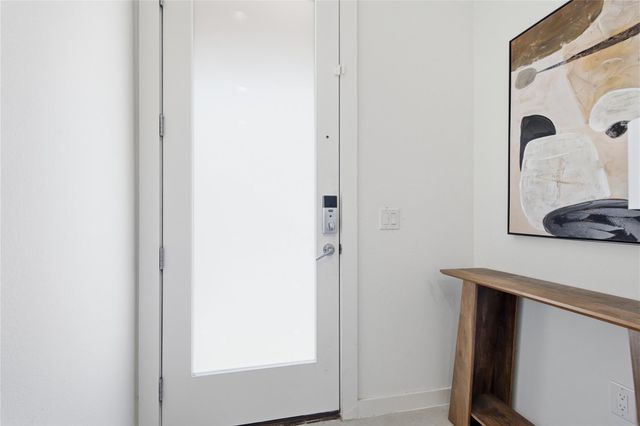 814 N Bluff DR 87, Austin, TX 78745