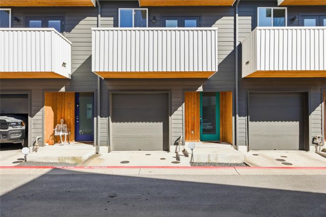 814 N Bluff DR 87, Austin, TX 78745