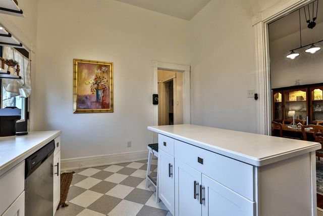 67 Crowell Avenue, Fort Thomas, KY 41075