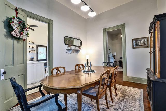 67 Crowell Avenue, Fort Thomas, KY 41075