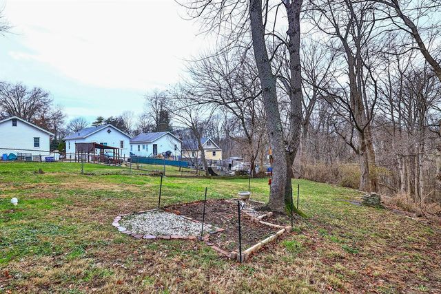 67 Crowell Avenue, Fort Thomas, KY 41075