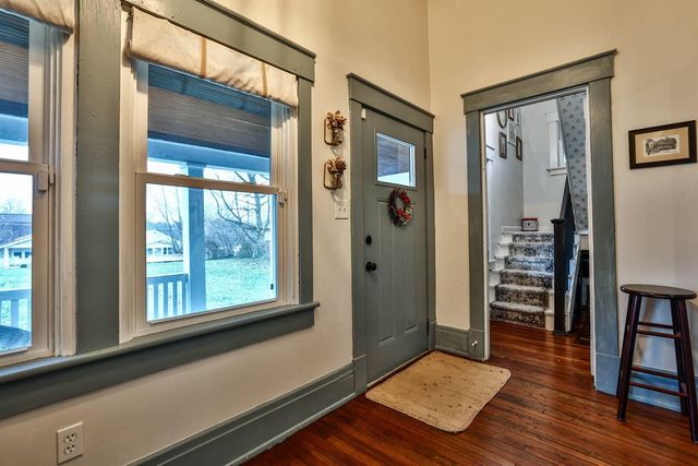 67 Crowell Avenue, Fort Thomas, KY 41075