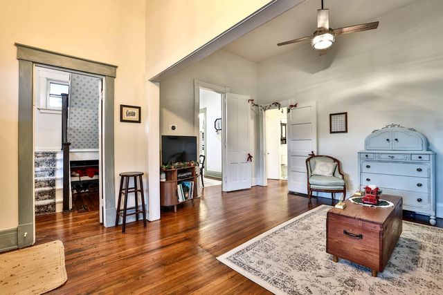 67 Crowell Avenue, Fort Thomas, KY 41075