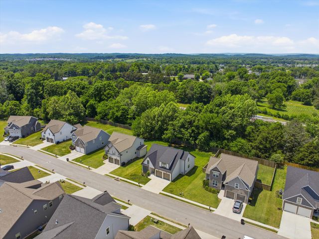 8906 Silver Maple Drive, Ooltewah, TN 37363