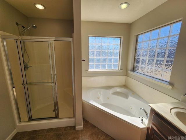 3103 Hamilton Cove, Benton, AR 72015