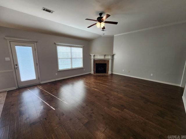 3103 Hamilton Cove, Benton, AR 72015