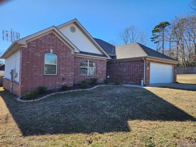 3103 Hamilton Cove, Benton, AR 72015