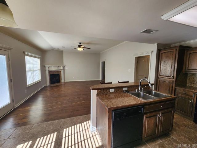 3103 Hamilton Cove, Benton, AR 72015