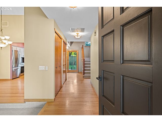 10488 Sw SUSQUEHANNA Dr, Tualatin, OR 97062