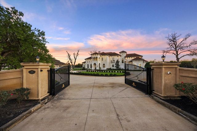 56 Chevall Court, Richmond, TX 77469