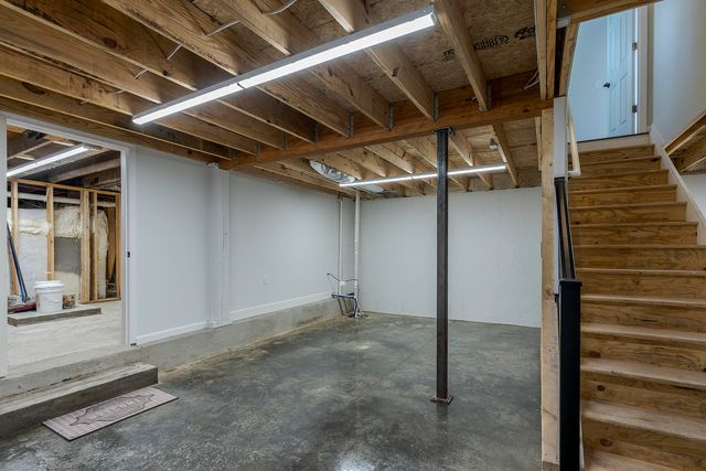 94 E 20th Street, Paris, KY 40361