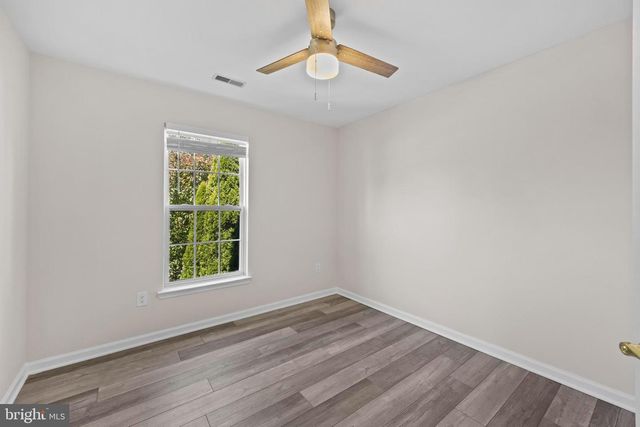 8880 PAPILLON DR, Ellicott City, MD 21043