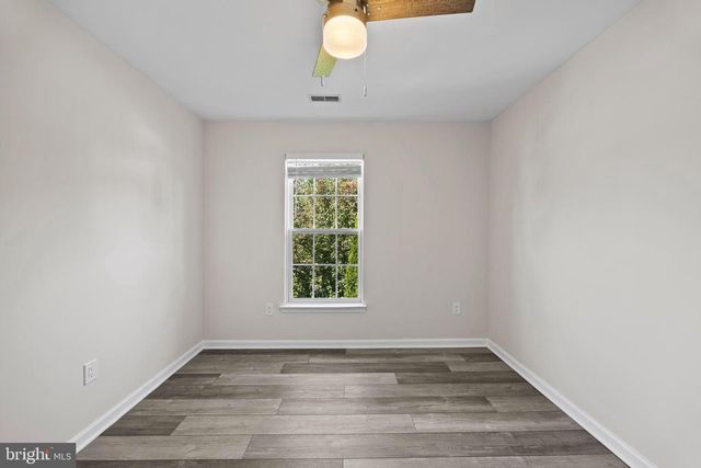 8880 PAPILLON DR, Ellicott City, MD 21043