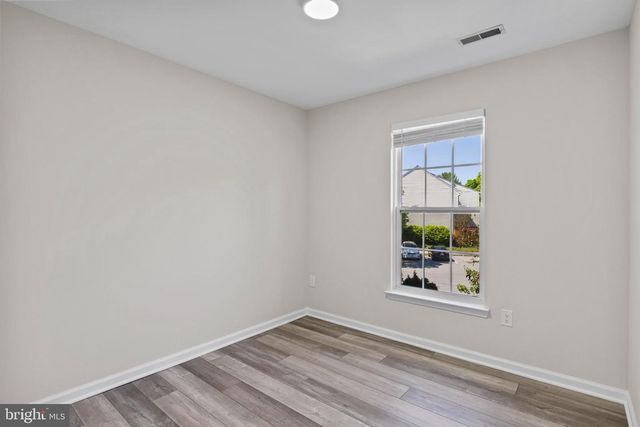 8880 PAPILLON DR, Ellicott City, MD 21043