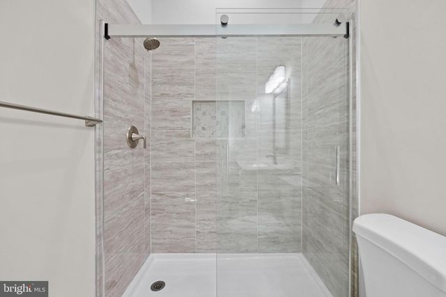8880 PAPILLON DR, Ellicott City, MD 21043