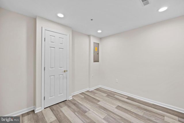 8880 PAPILLON DR, Ellicott City, MD 21043