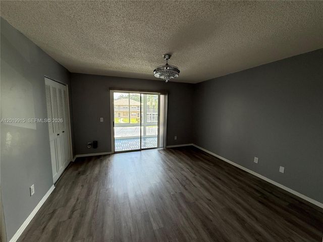 18 Lake Vista Trl Apt 204, Port St Lucie, FL 34952