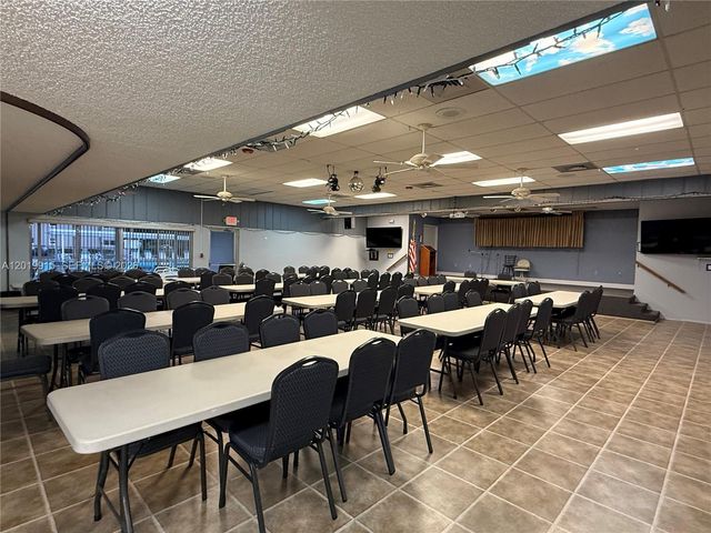 18 Lake Vista Trl Apt 204, Port St Lucie, FL 34952