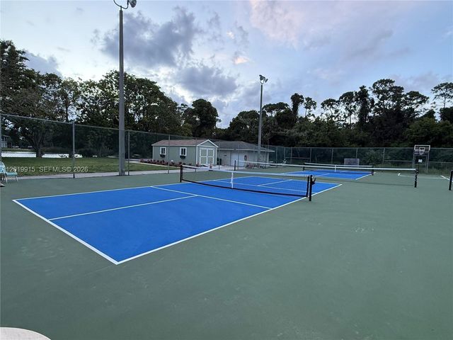 18 Lake Vista Trl Apt 204, Port St Lucie, FL 34952