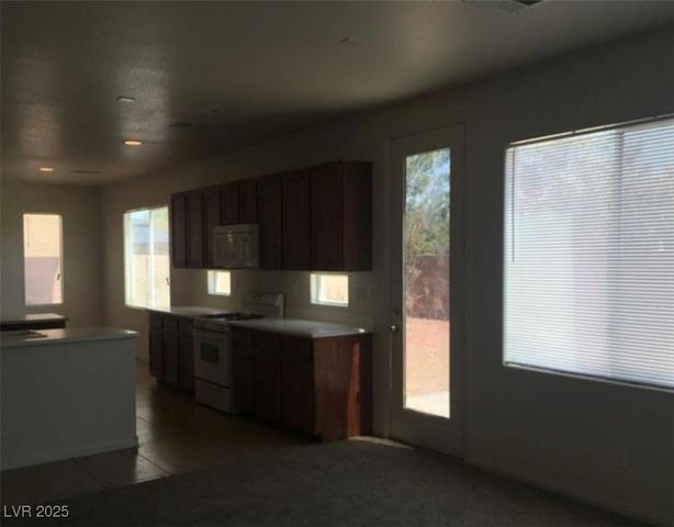 3608 Tundra Swan Street, Las Vegas, NV 89122