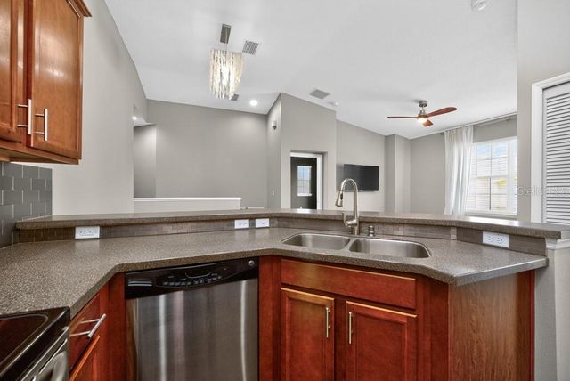 8831 MOONLIT MEADOWS LOOP, Riverview, FL 33578