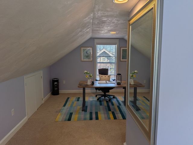 98 Rock Glen Rd, Medford, MA 02155