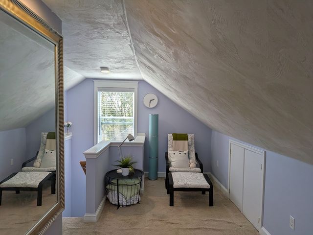 98 Rock Glen Rd, Medford, MA 02155