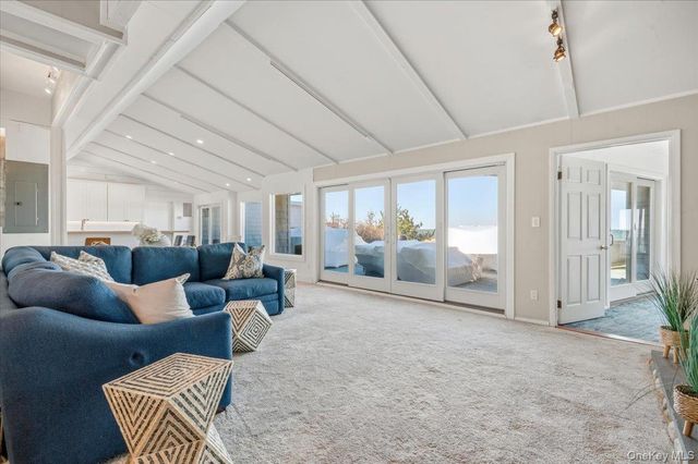 112 Soundview Drive, Montauk, NY 11954