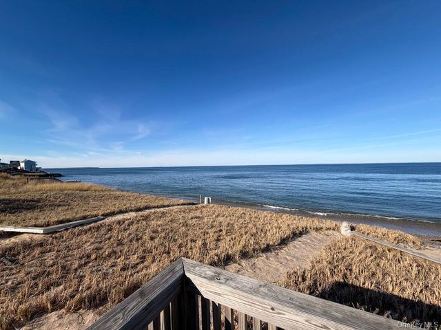 112 Soundview Drive, Montauk, NY 11954