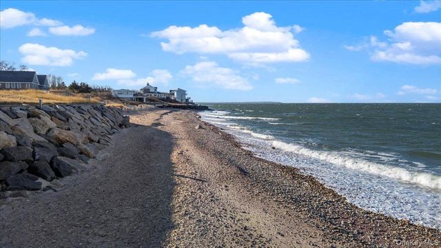 112 Soundview Drive, Montauk, NY 11954