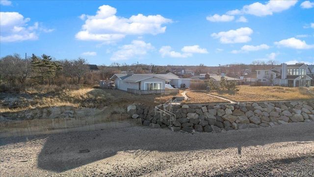 112 Soundview Drive, Montauk, NY 11954