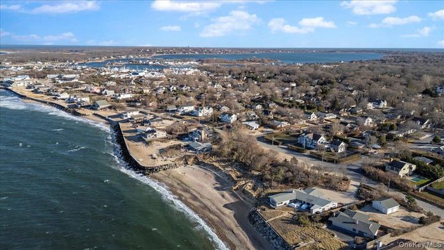 112 Soundview Drive, Montauk, NY 11954