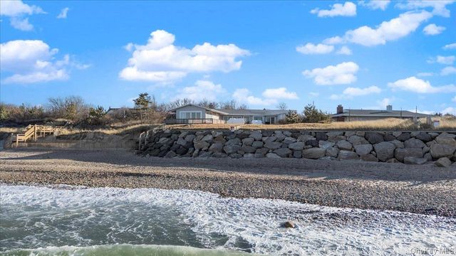 112 Soundview Drive, Montauk, NY 11954
