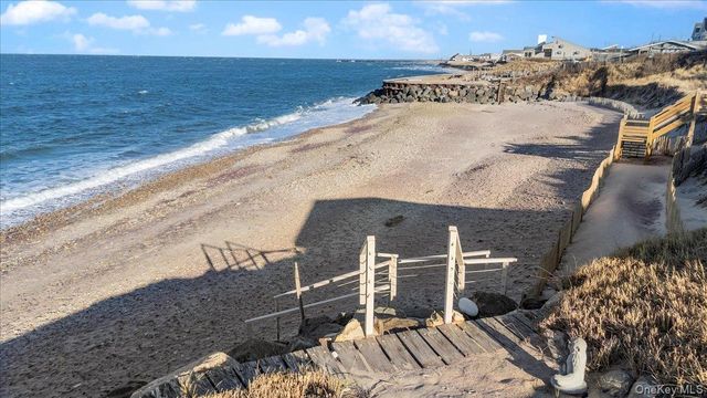 112 Soundview Drive, Montauk, NY 11954