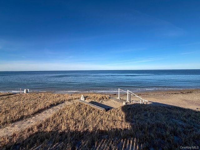 112 Soundview Drive, Montauk, NY 11954