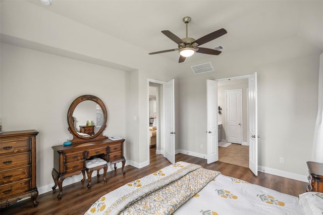 10810 Carolina Willow Court, Cypress, TX 77433