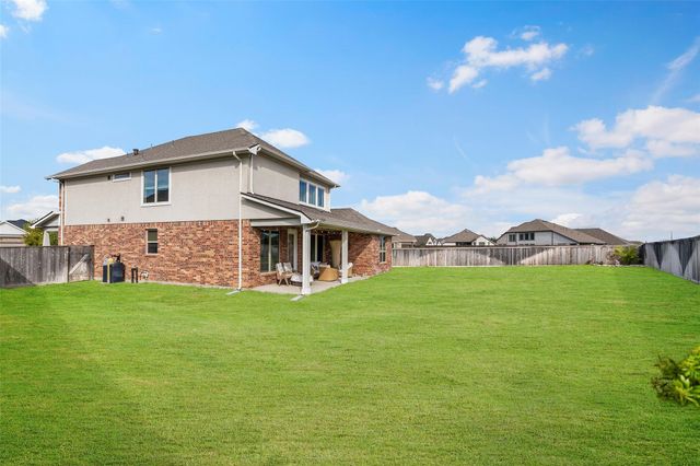 10810 Carolina Willow Court, Cypress, TX 77433