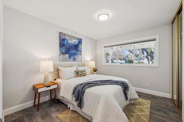 2825 Washington Avenue, Redwood City, CA 94061