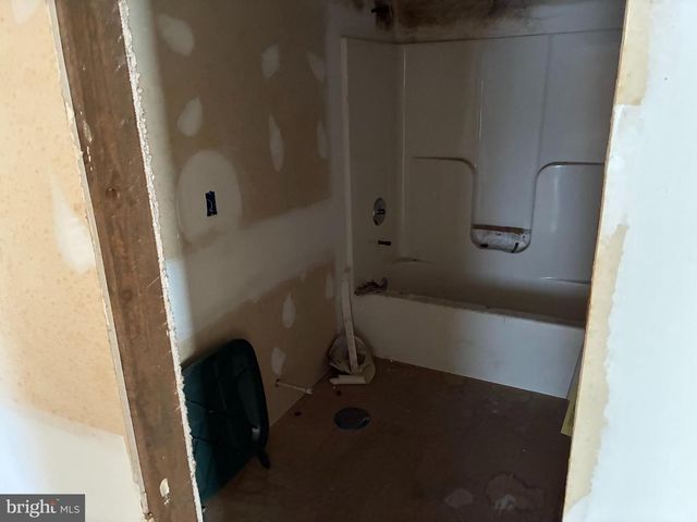 115 MILDRED ST, Ranson, WV 25438