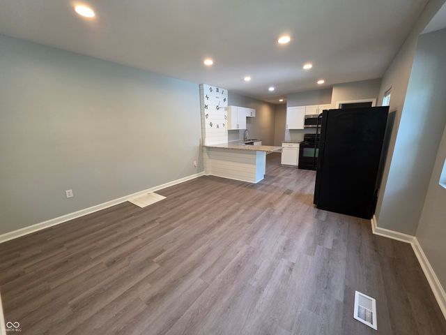 836 N Lasalle Street, Indianapolis, IN 46201