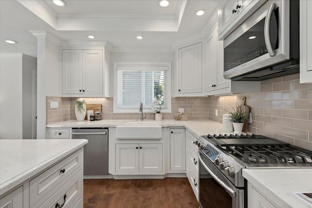 1720 Maryland Street, Redwood City, CA 94061