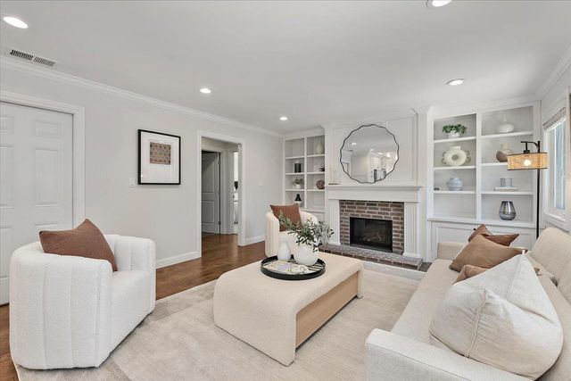 1720 Maryland Street, Redwood City, CA 94061