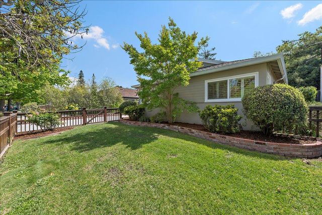 1720 Maryland Street, Redwood City, CA 94061