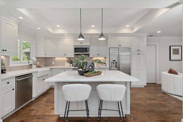 1720 Maryland Street, Redwood City, CA 94061