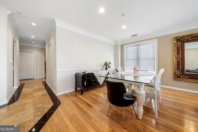 3334 Peachtree Road NE 112, Atlanta, GA 30326