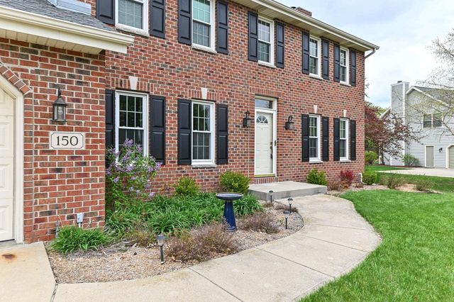 150 Fairfield COURT, Oak Creek, WI 53154