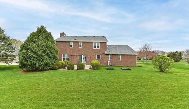 150 Fairfield COURT, Oak Creek, WI 53154
